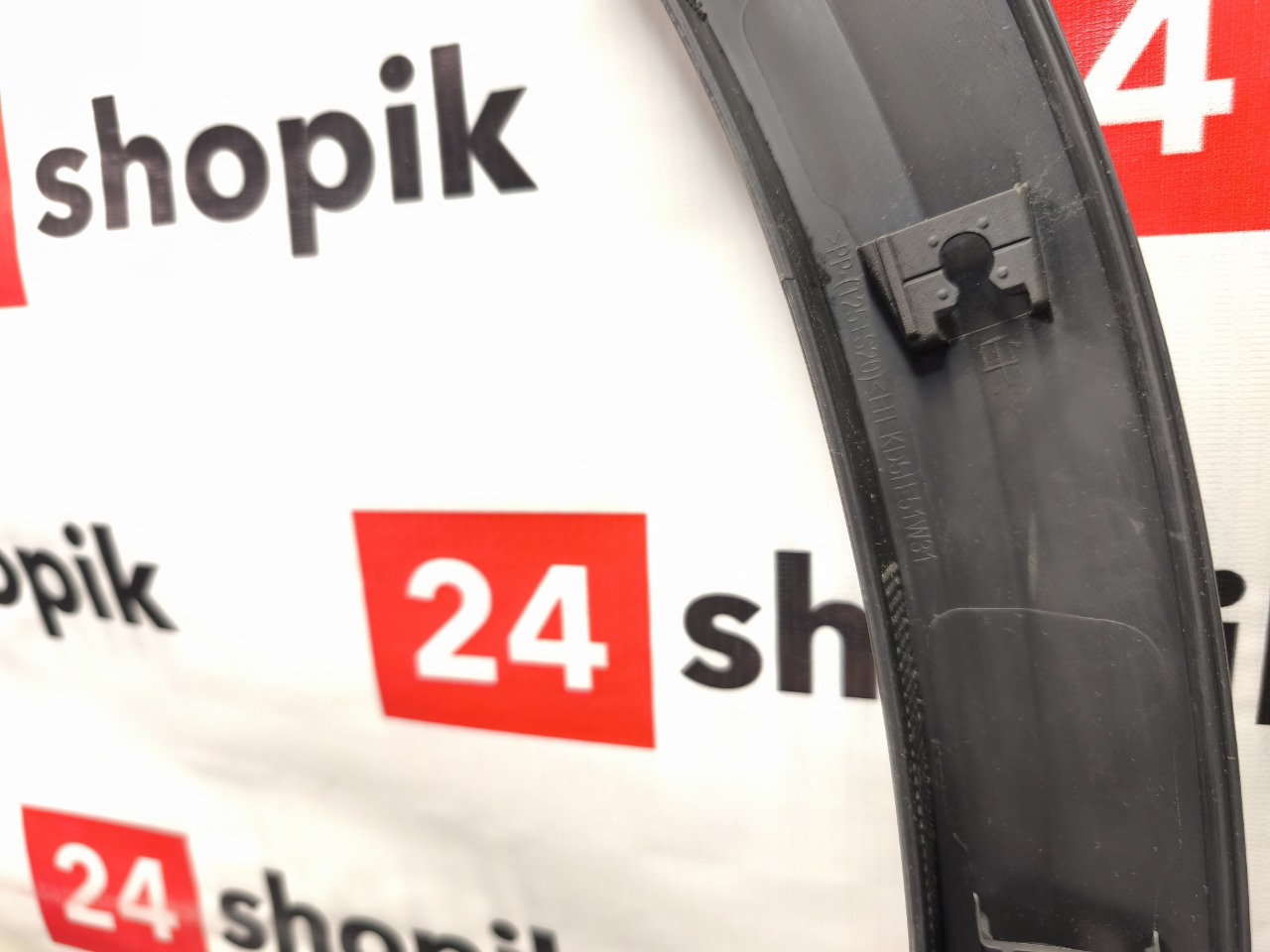 Накладка крыла, 4400 рублей, Красноярск