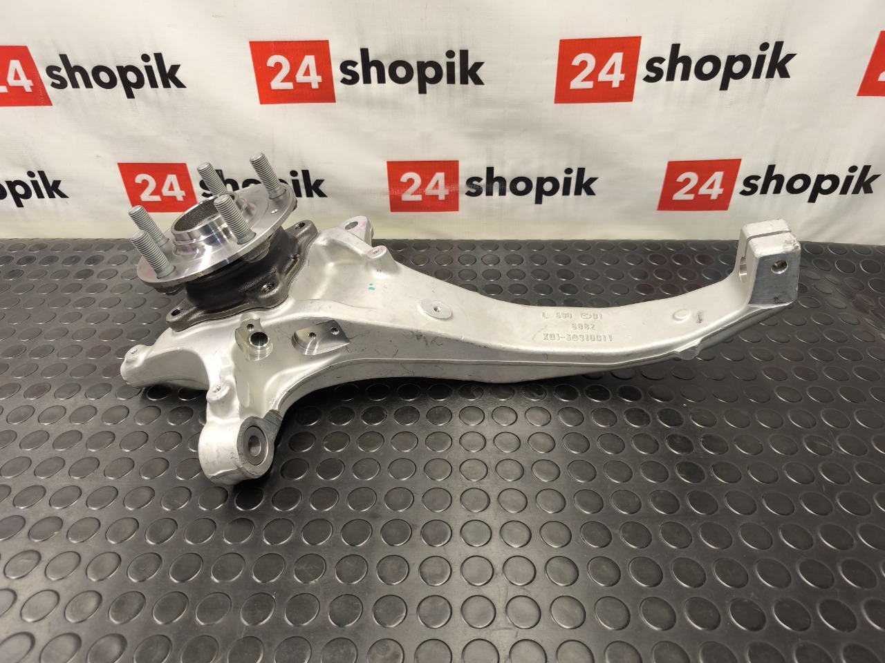 Кулак поворотный, 19500 рублей, Красноярск