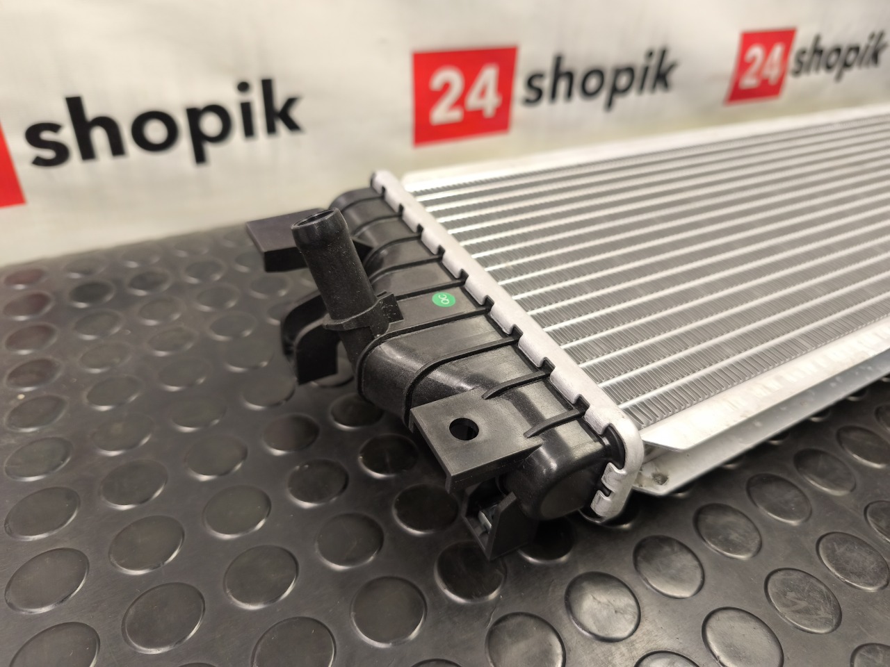 Радиатор охлаждения двигателя, 9000 рублей, Красноярск