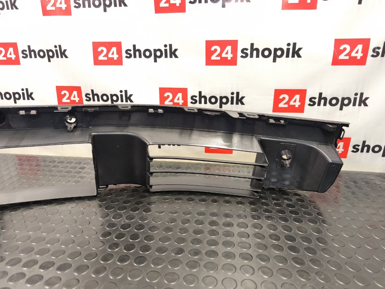 Решетка бампера, 9900 рублей, Красноярск