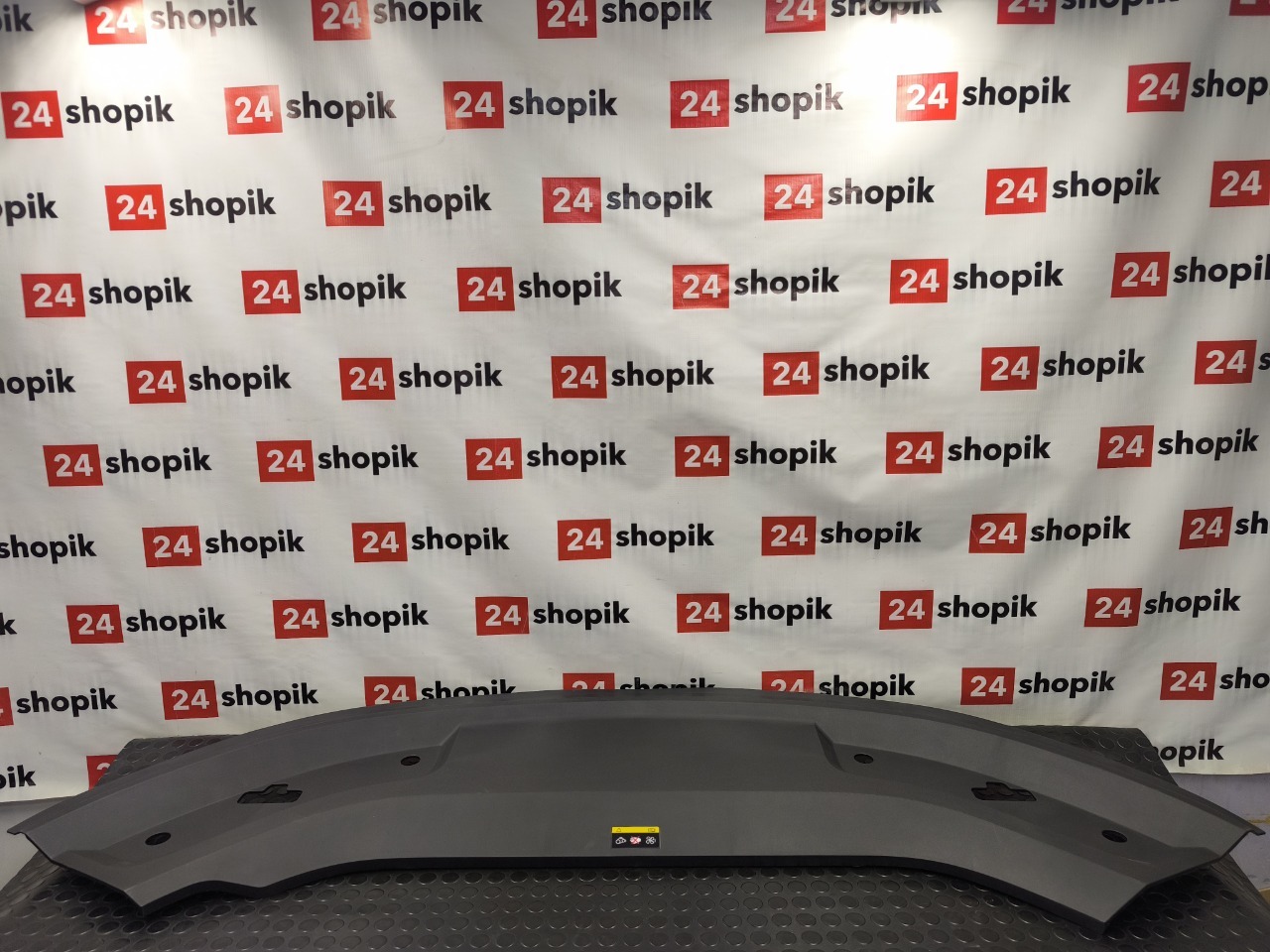 Накладка замка капота, 12500 рублей, Красноярск