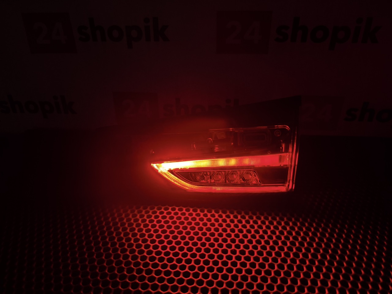 Фонарь заднего хода, 9900 рублей, Красноярск