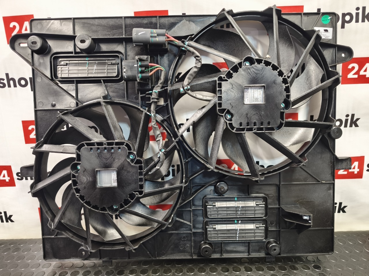 Вентилятор охлаждения двигателя, 37000 рублей, Красноярск
