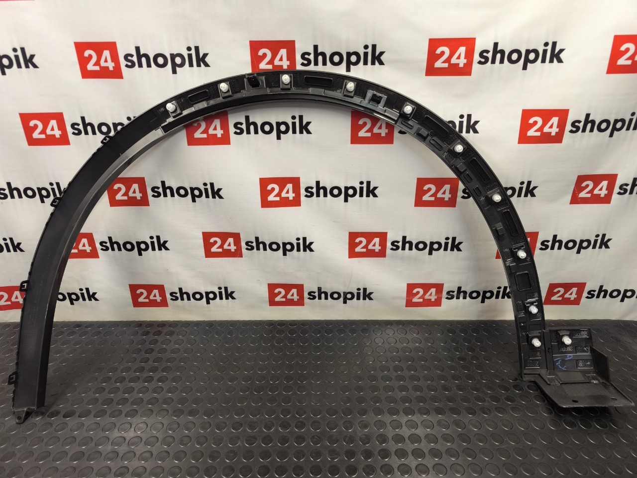 Накладка крыла, 7500 рублей, Красноярск