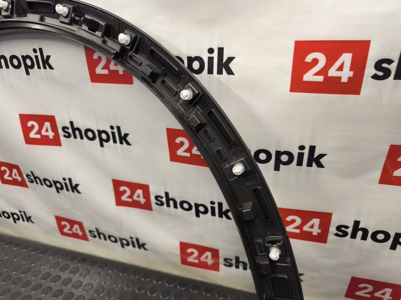 Накладка крыла, 7500 рублей, Красноярск