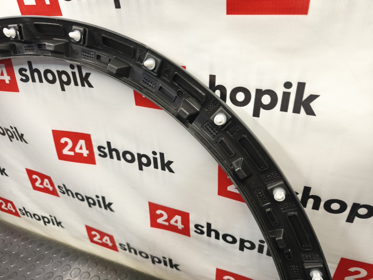 Накладка крыла, 6500 рублей, Красноярск