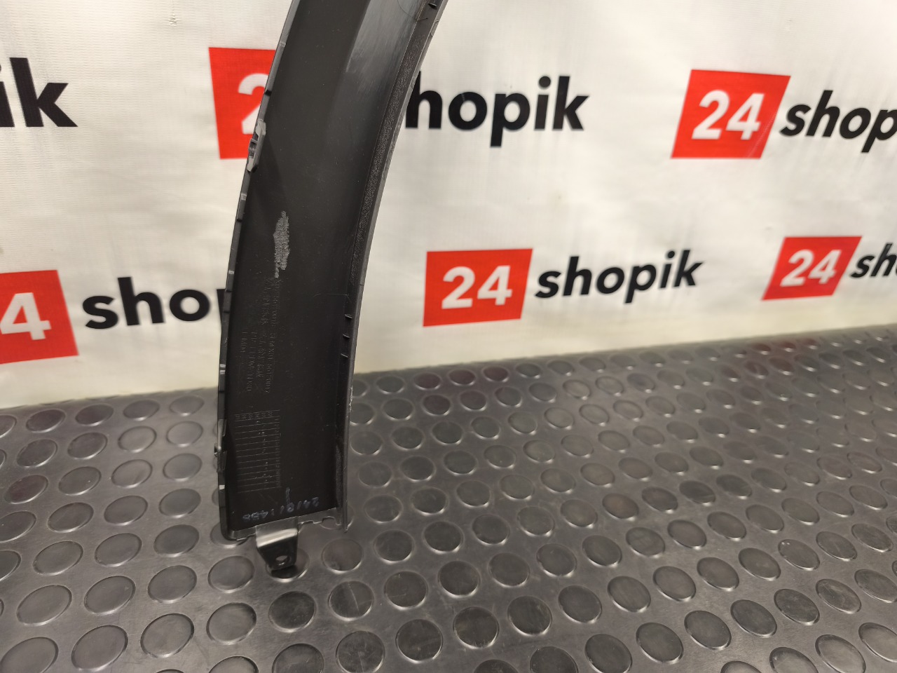 Накладка крыла, 6500 рублей, Красноярск