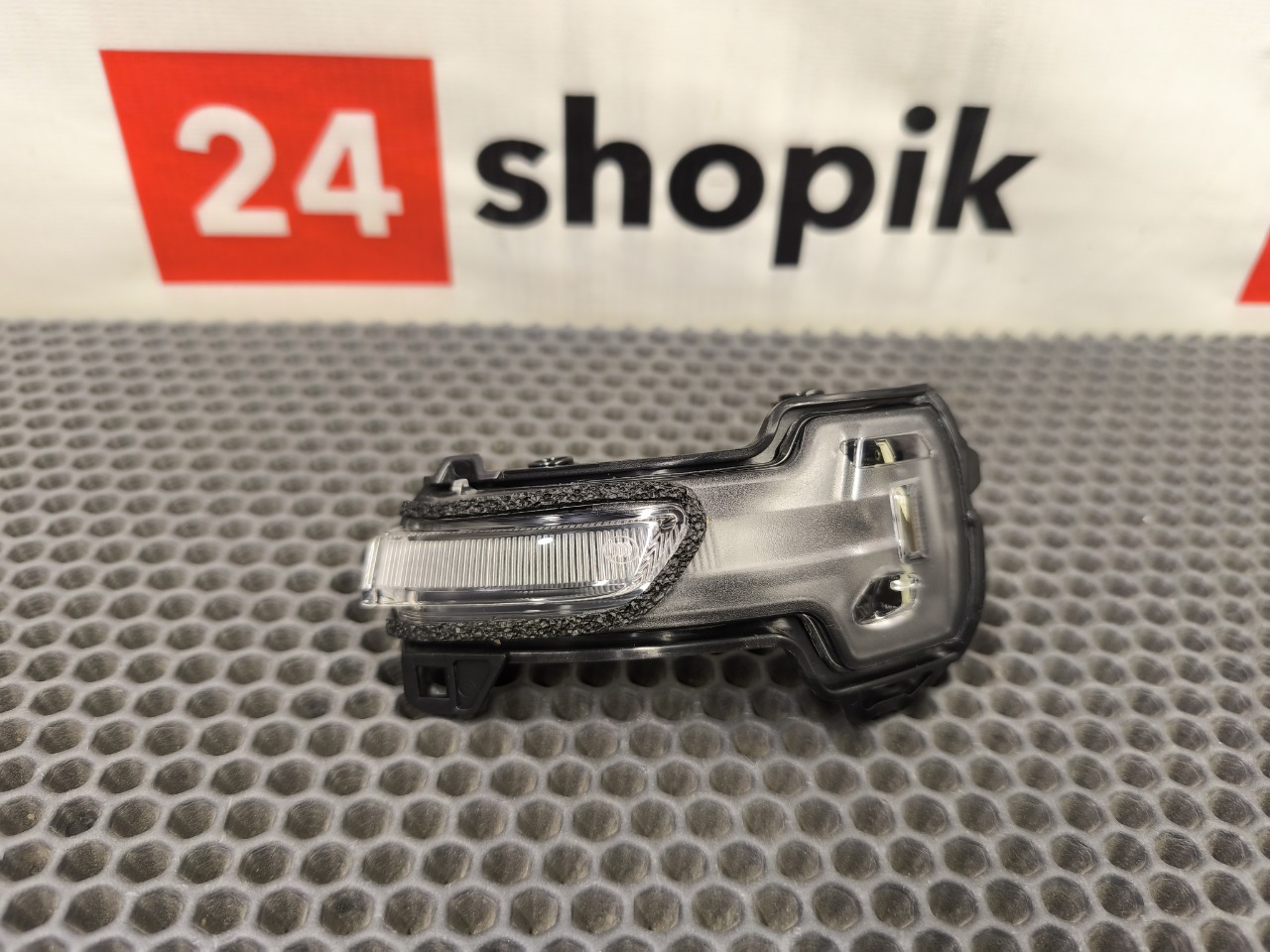 Повторитель поворота, 5500 рублей, Красноярск