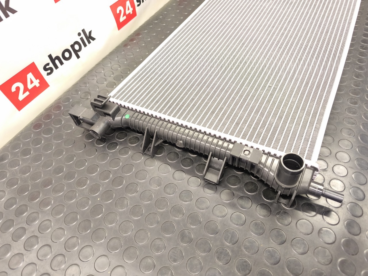 Радиатор охлаждения двигателя, 9900 рублей, Красноярск