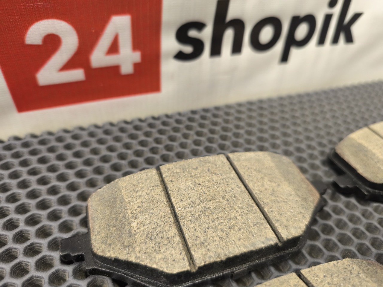 Тормозные колодки, 4500 рублей, Красноярск