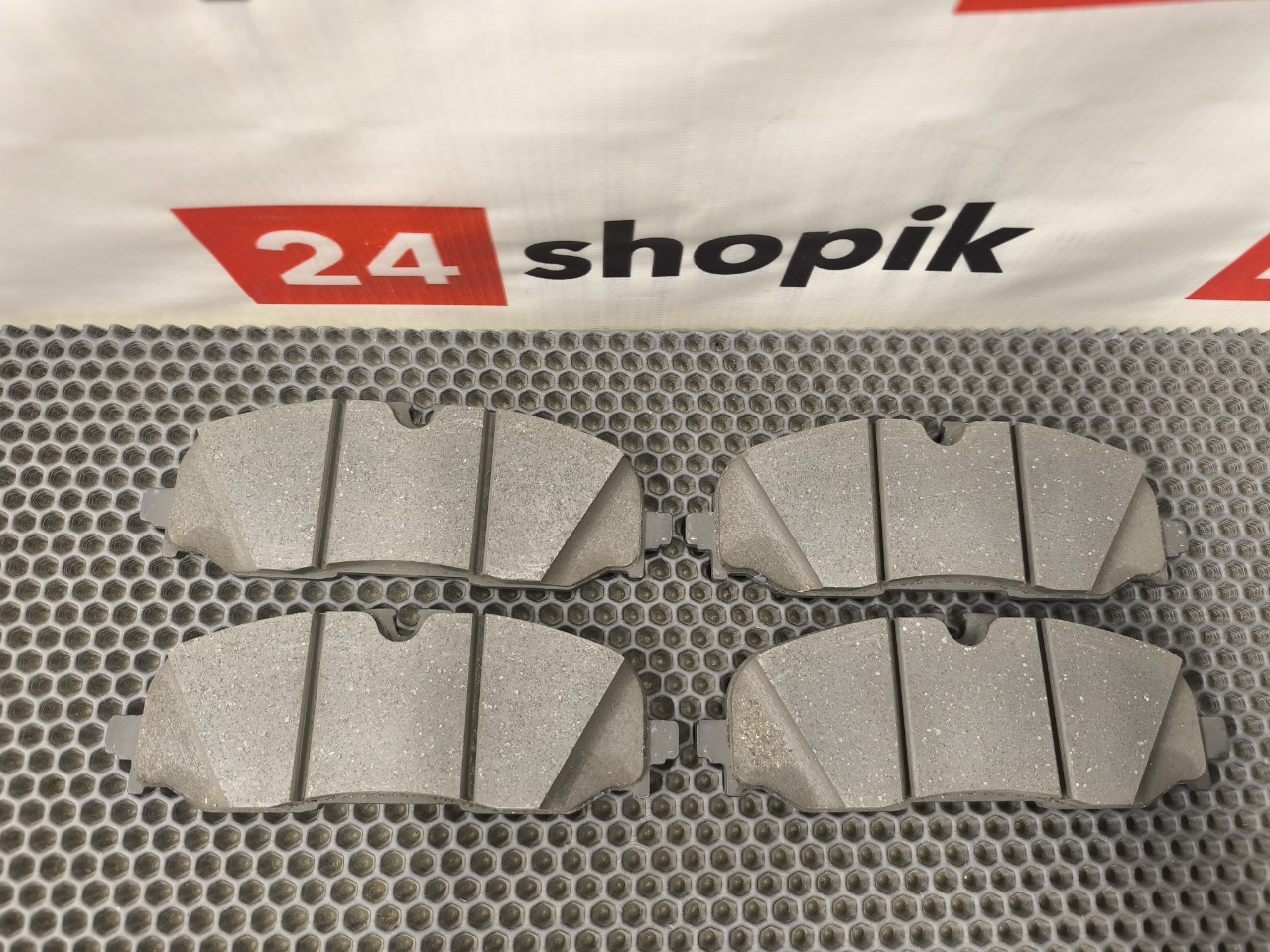 Тормозные колодки, 11000 рублей, Красноярск