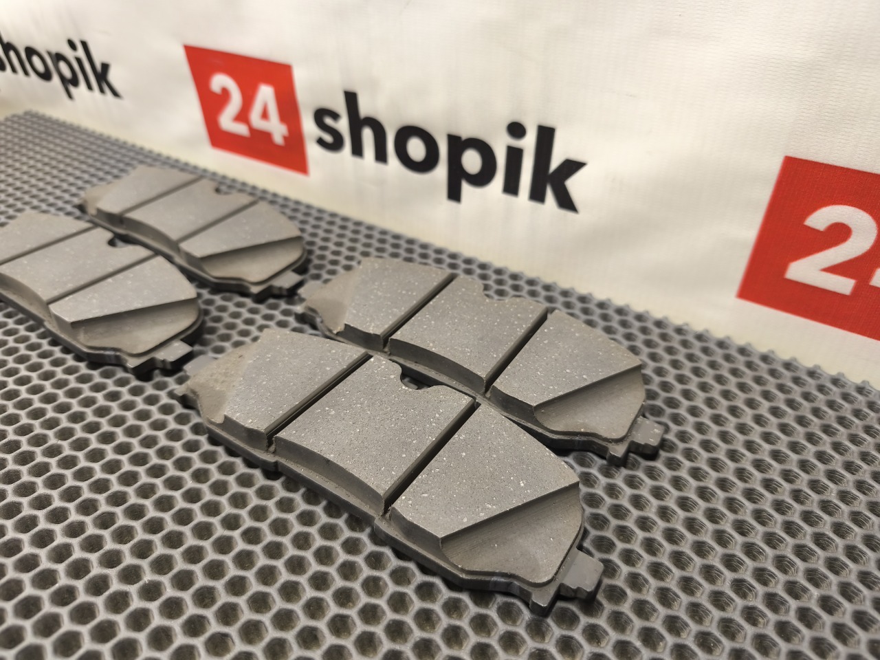 Тормозные колодки, 11000 рублей, Красноярск