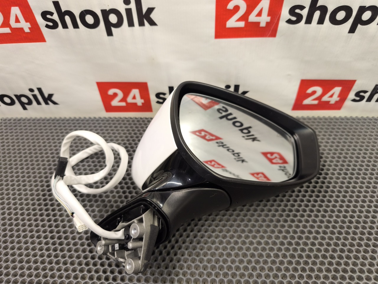 Зеркало заднего вида, 18000 рублей, Красноярск