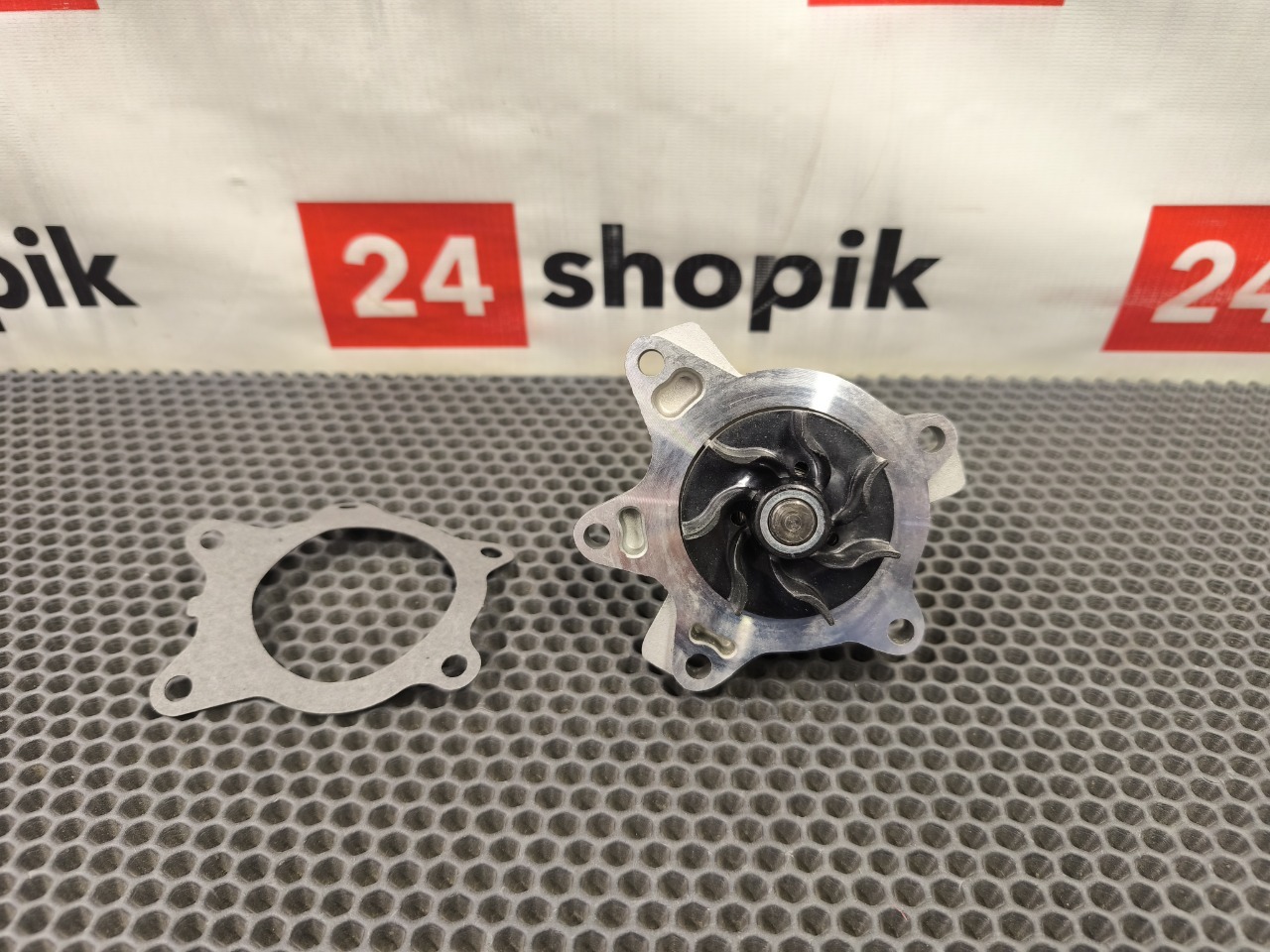 Насос системы охлаждения, 4000 рублей, Красноярск