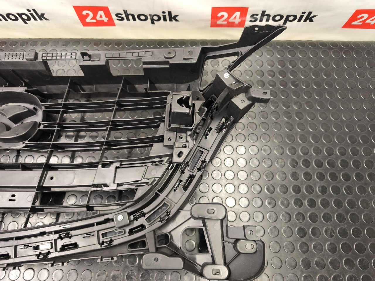 Кронштейн решетки радиатора, 1800 рублей, Красноярск