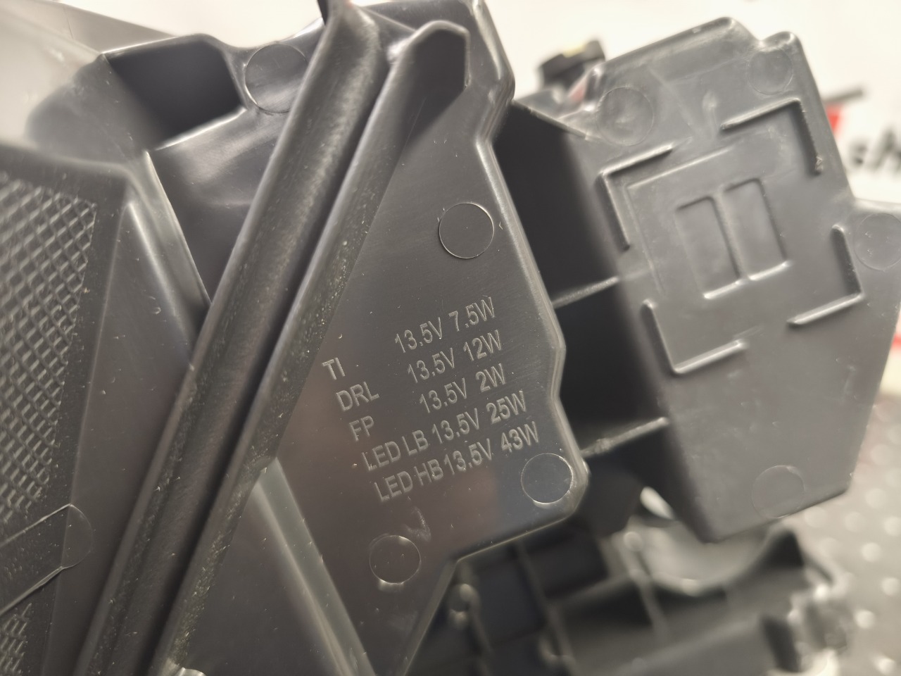 Фара, 36000 рублей, Красноярск