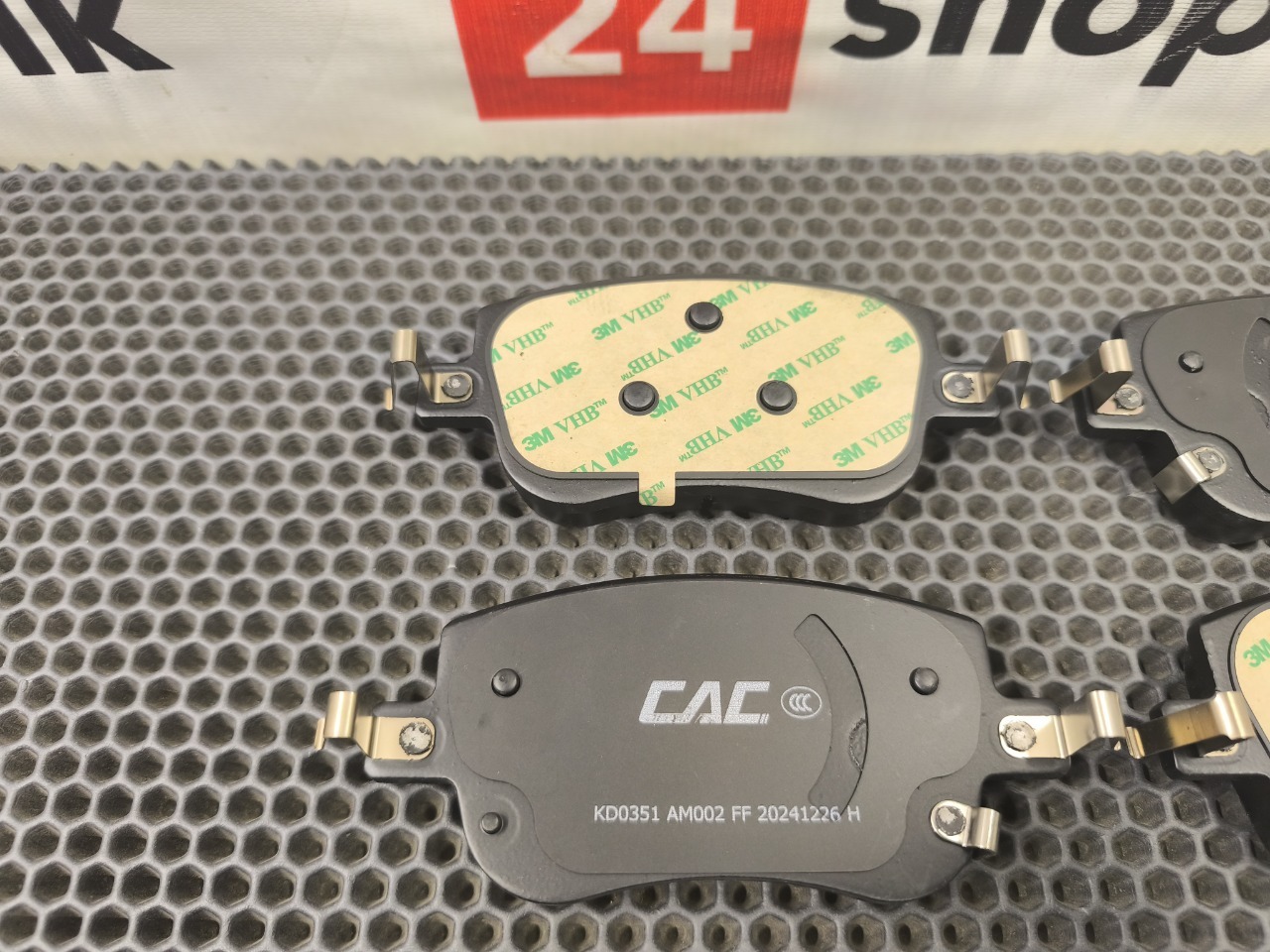 Тормозные колодки, 4500 рублей, Красноярск