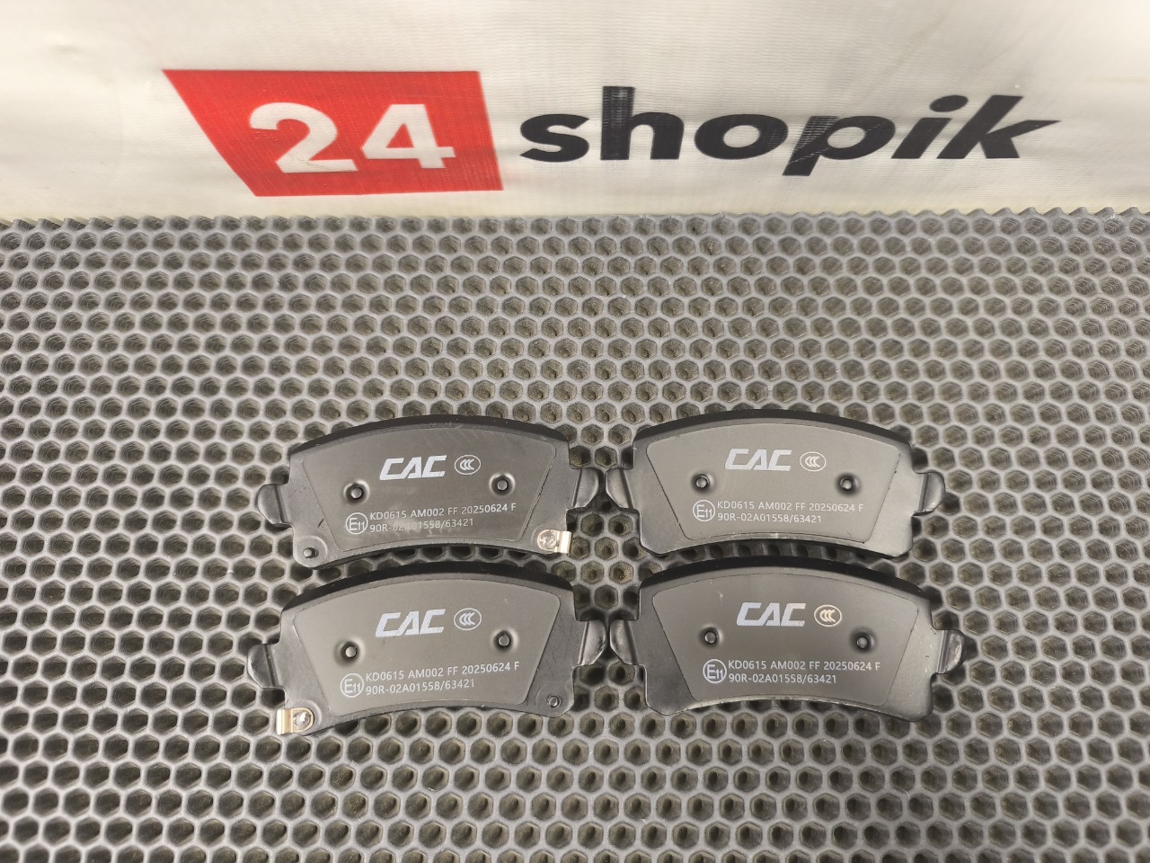 Тормозные колодки, 3900 рублей, Красноярск