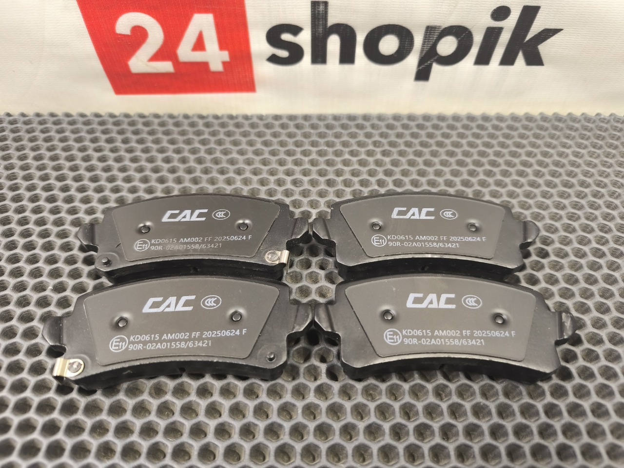 Тормозные колодки, 3900 рублей, Красноярск