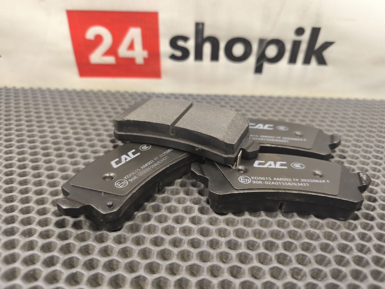 Тормозные колодки, 3900 рублей, Красноярск