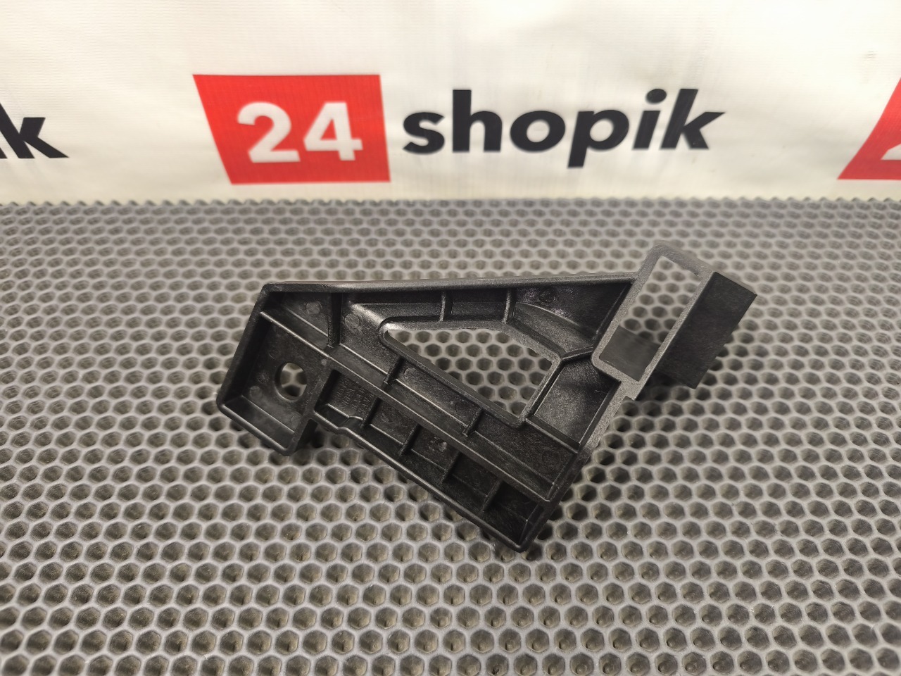 кронштейн бампера, 2000 рублей, Красноярск