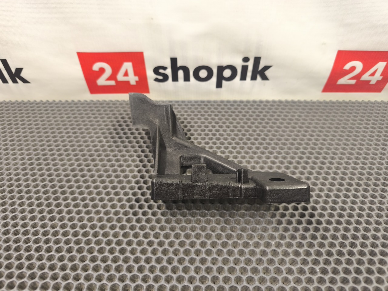 кронштейн бампера, 2000 рублей, Красноярск