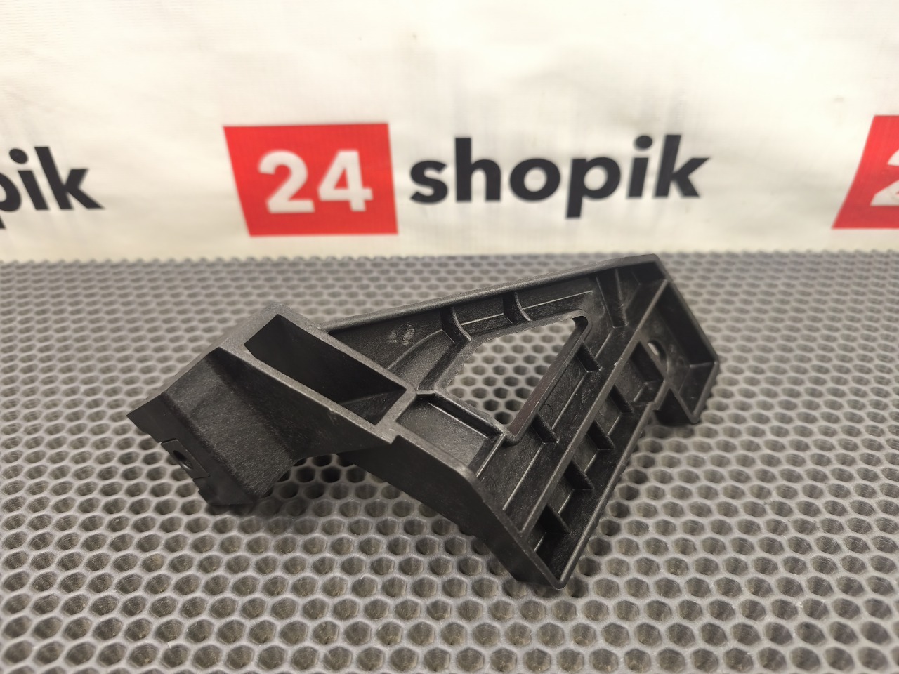 кронштейн бампера, 2000 рублей, Красноярск