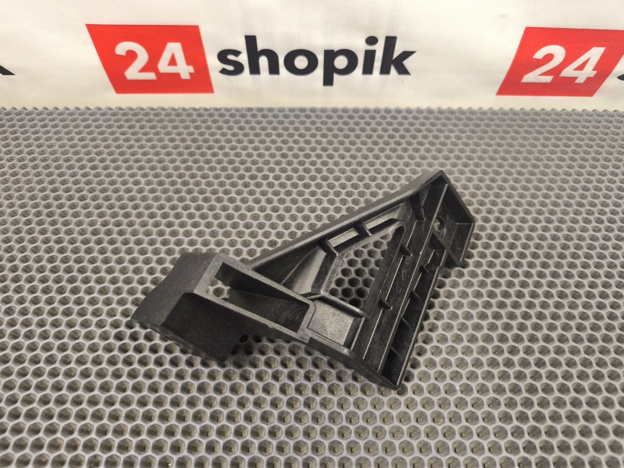 кронштейн бампера, 2000 рублей, Красноярск