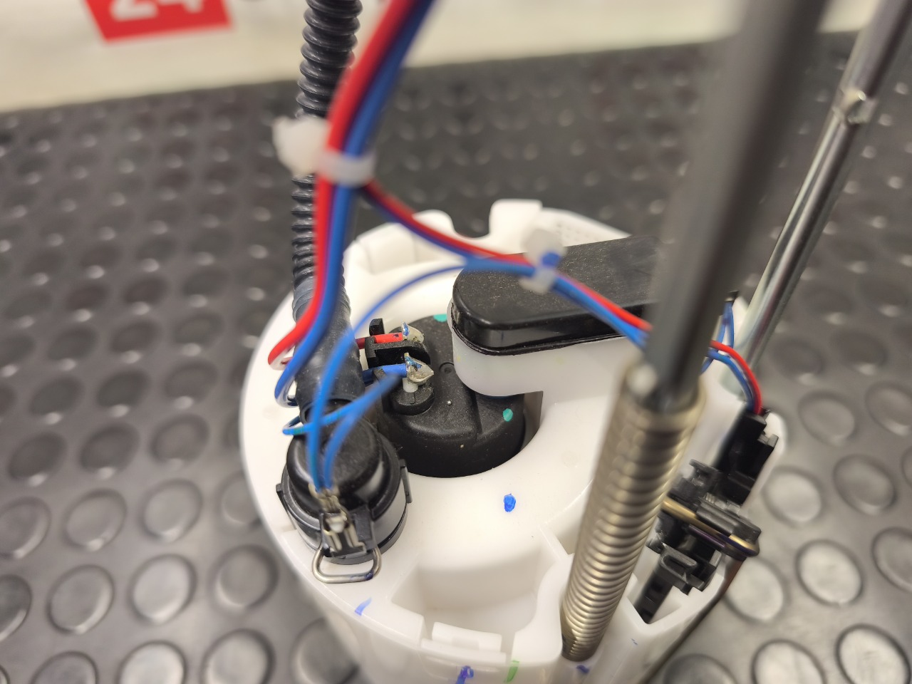 Топливный насос, 12000 рублей, Красноярск