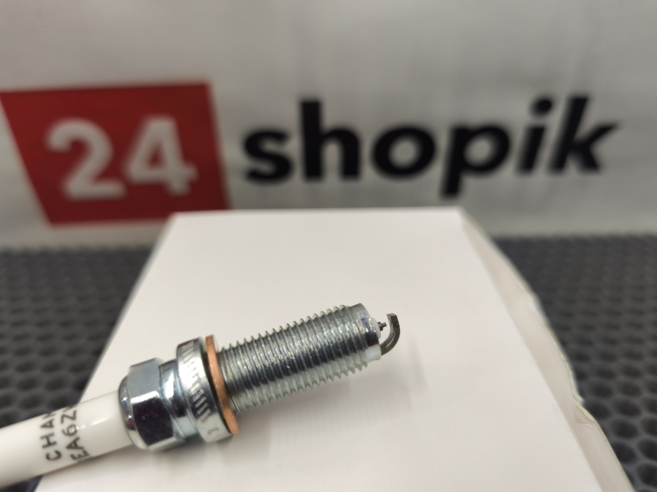 Свеча зажигания, 2000 рублей, Красноярск