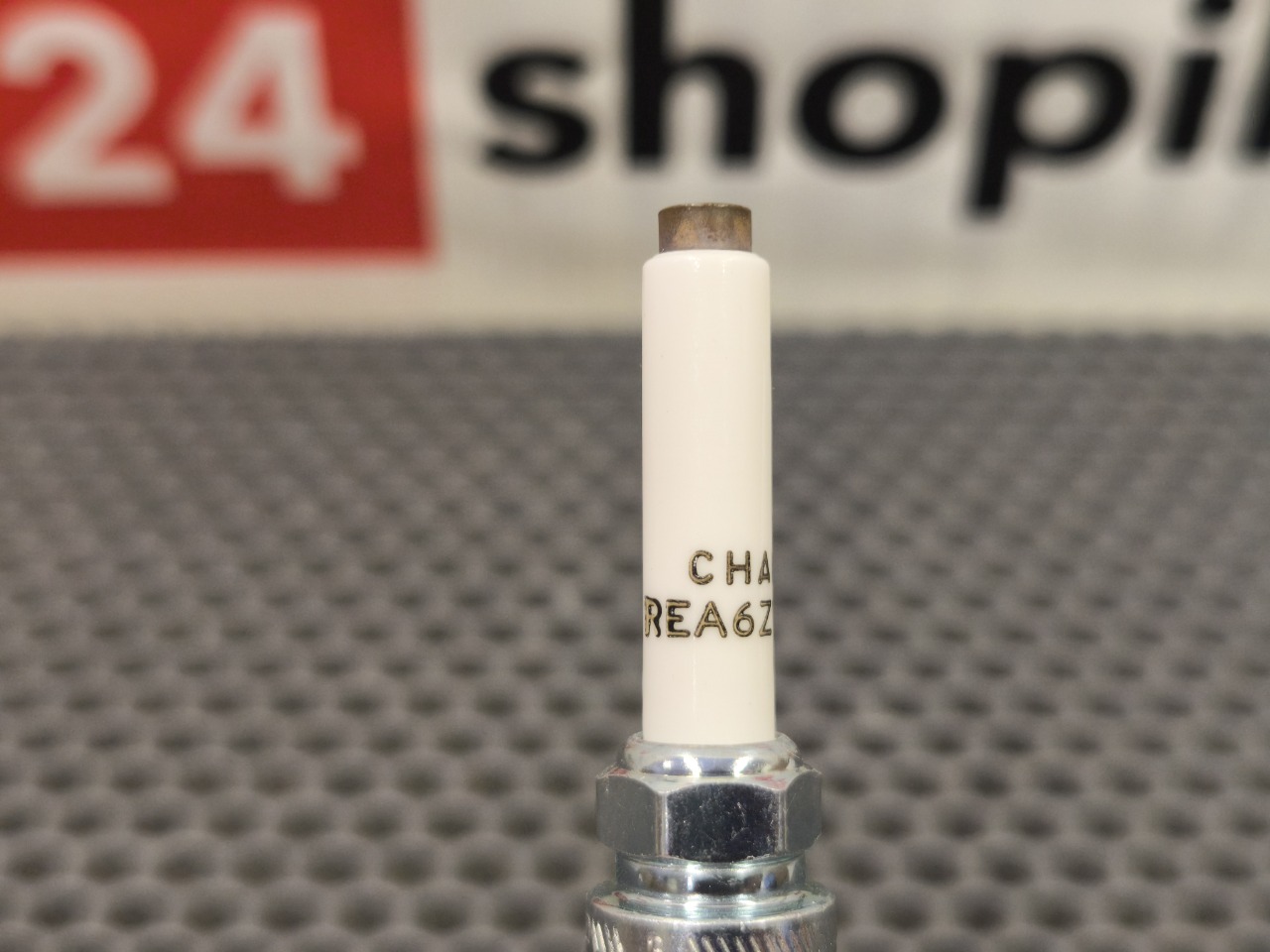 Свеча зажигания, 2000 рублей, Красноярск