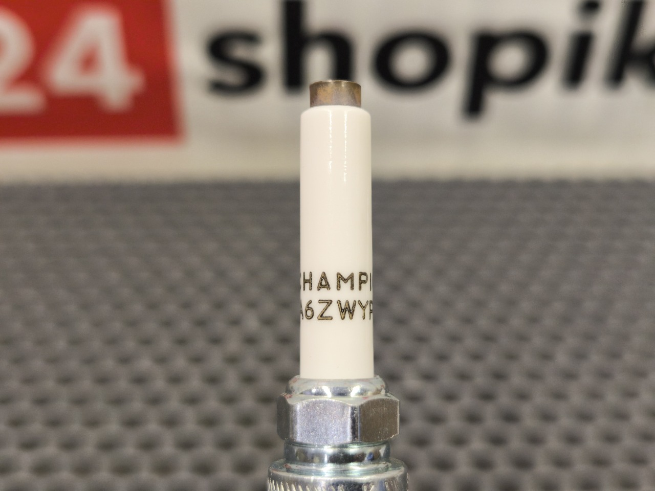 Свеча зажигания, 2000 рублей, Красноярск