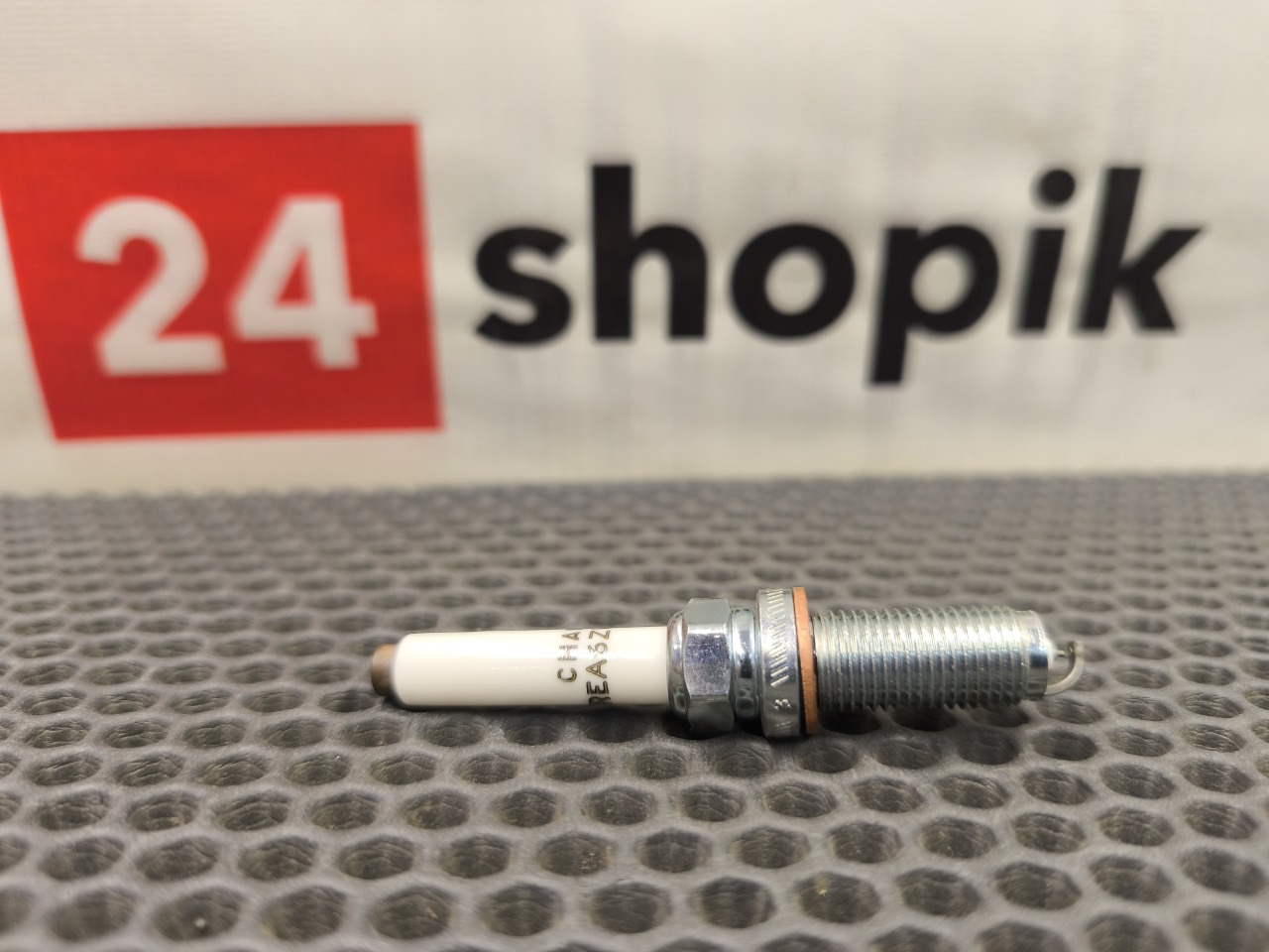 Свеча зажигания, 2000 рублей, Красноярск