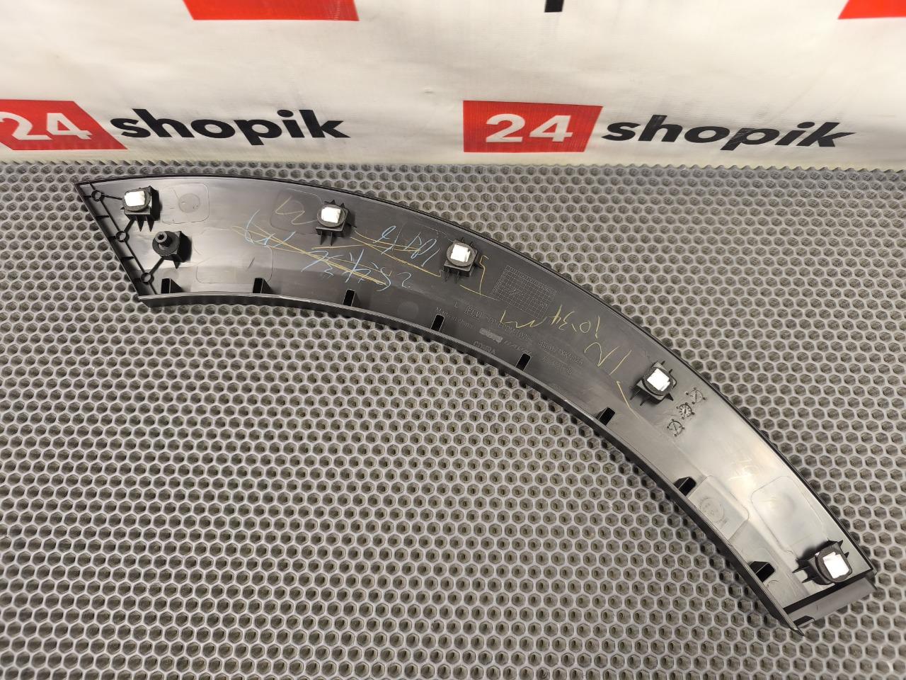 Накладка крыла, 4200 рублей, Красноярск