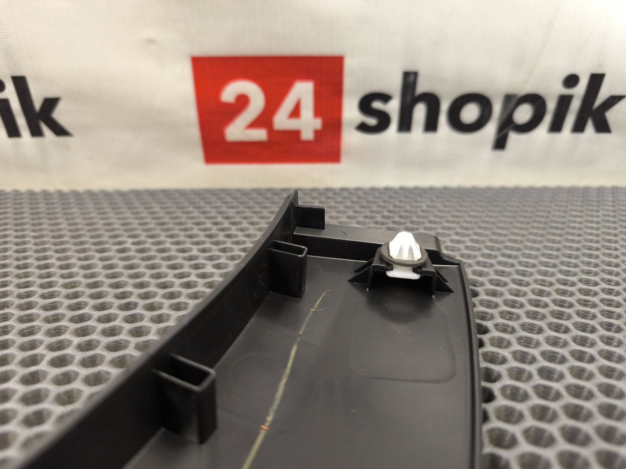 Накладка крыла, 4200 рублей, Красноярск