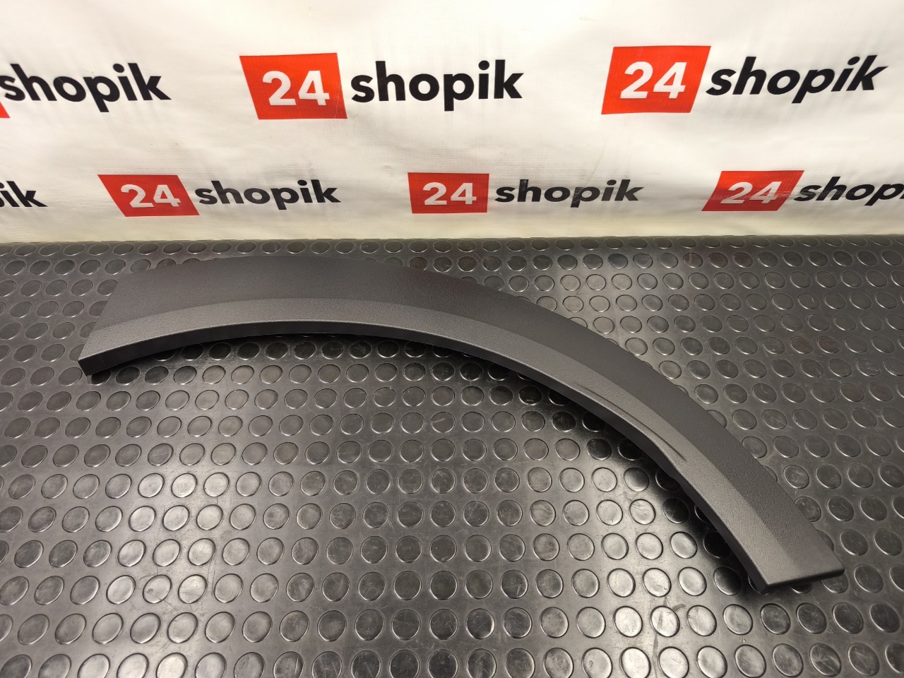 Накладка крыла, 4500 рублей, Красноярск