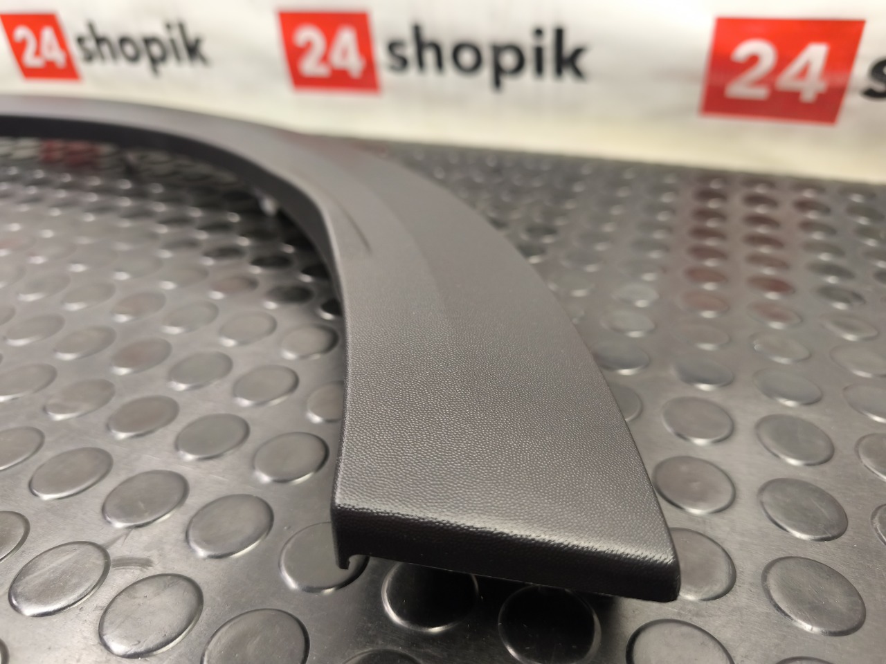 Накладка крыла, 4500 рублей, Красноярск