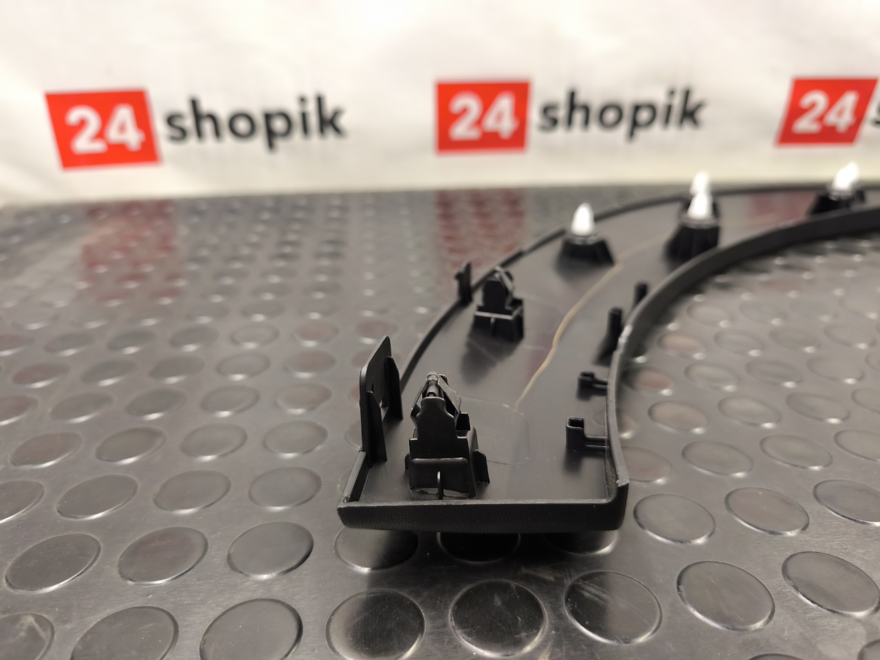 Накладка крыла, 4500 рублей, Красноярск