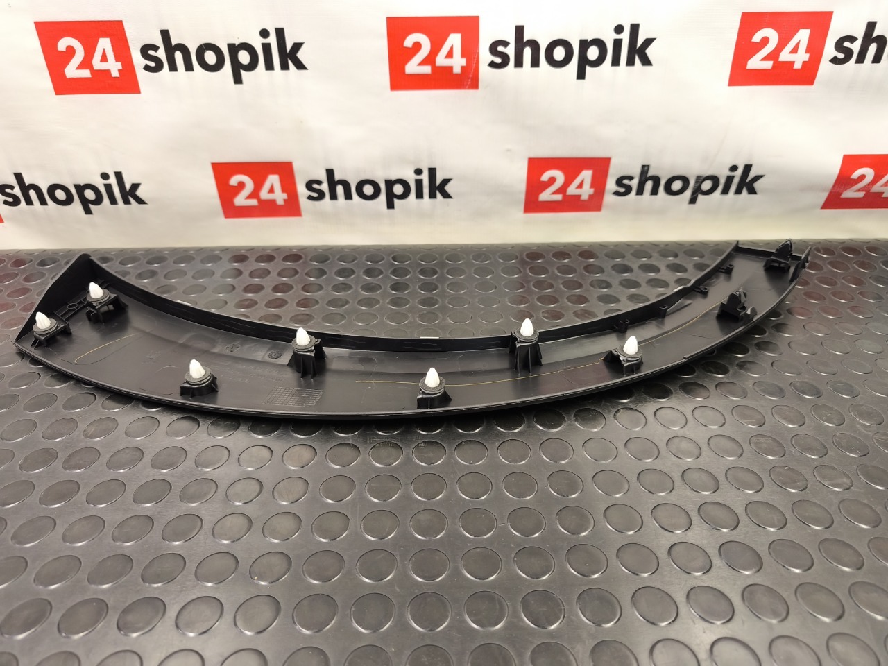 Накладка крыла, 4500 рублей, Красноярск