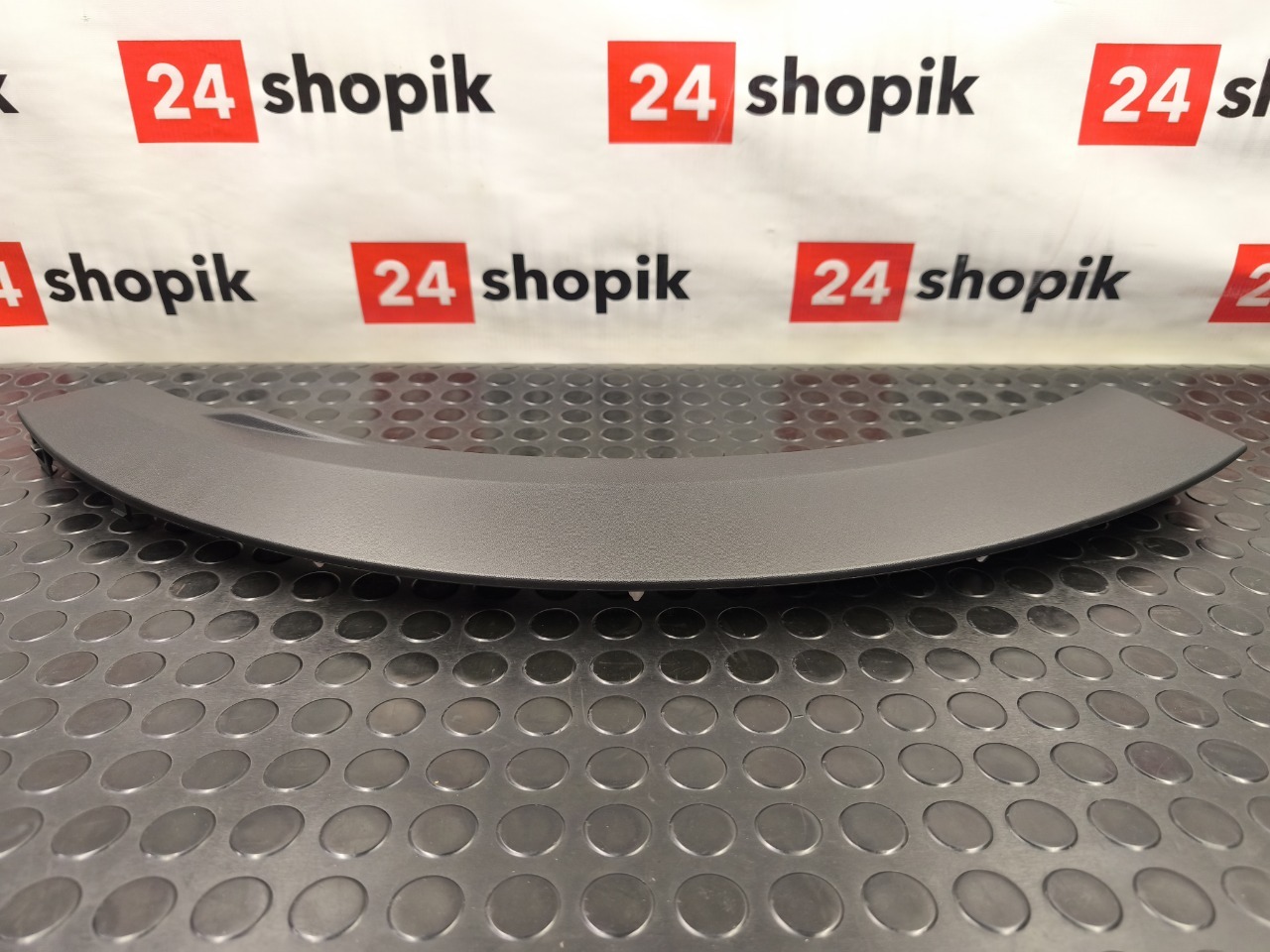 Накладка крыла, 4500 рублей, Красноярск