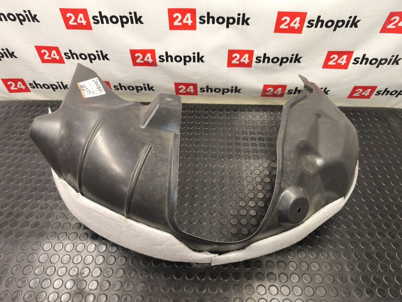 Подкрылок, 5500 рублей, Красноярск