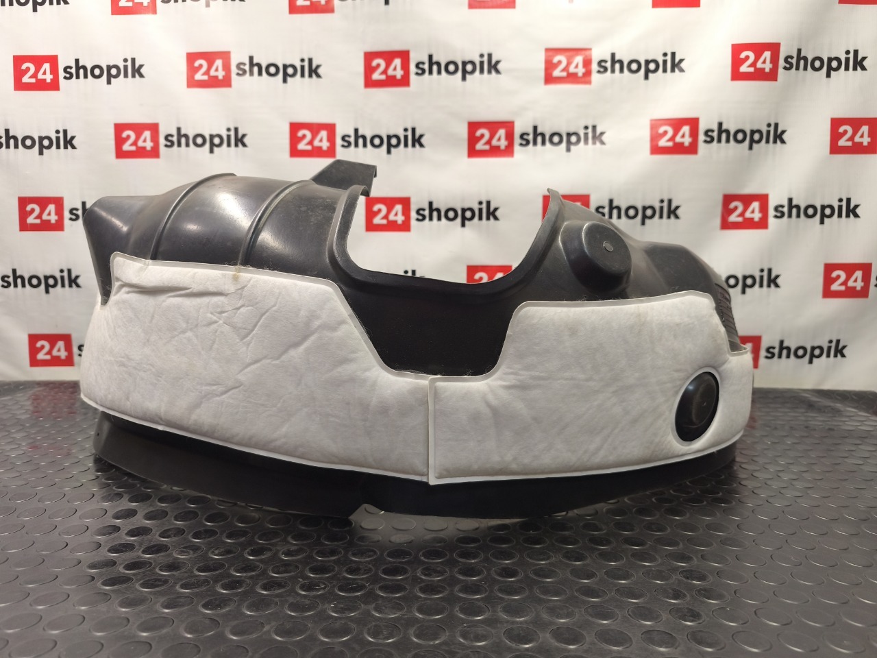 Подкрылок, 5500 рублей, Красноярск