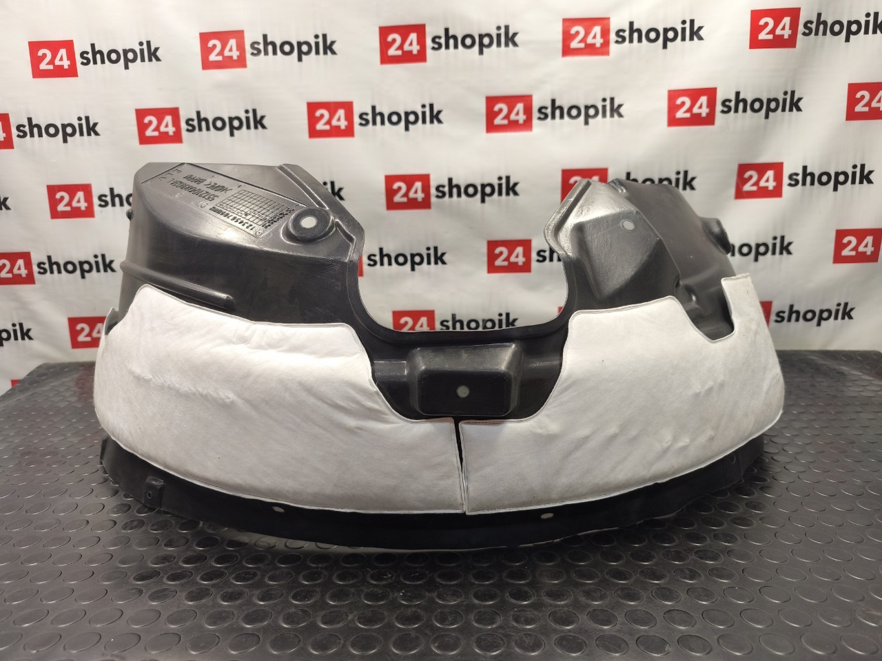 Подкрылок, 3700 рублей, Красноярск