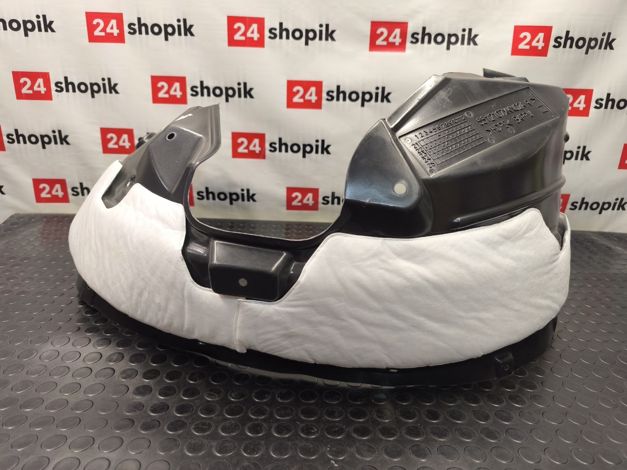 Подкрылок, 6000 рублей, Красноярск