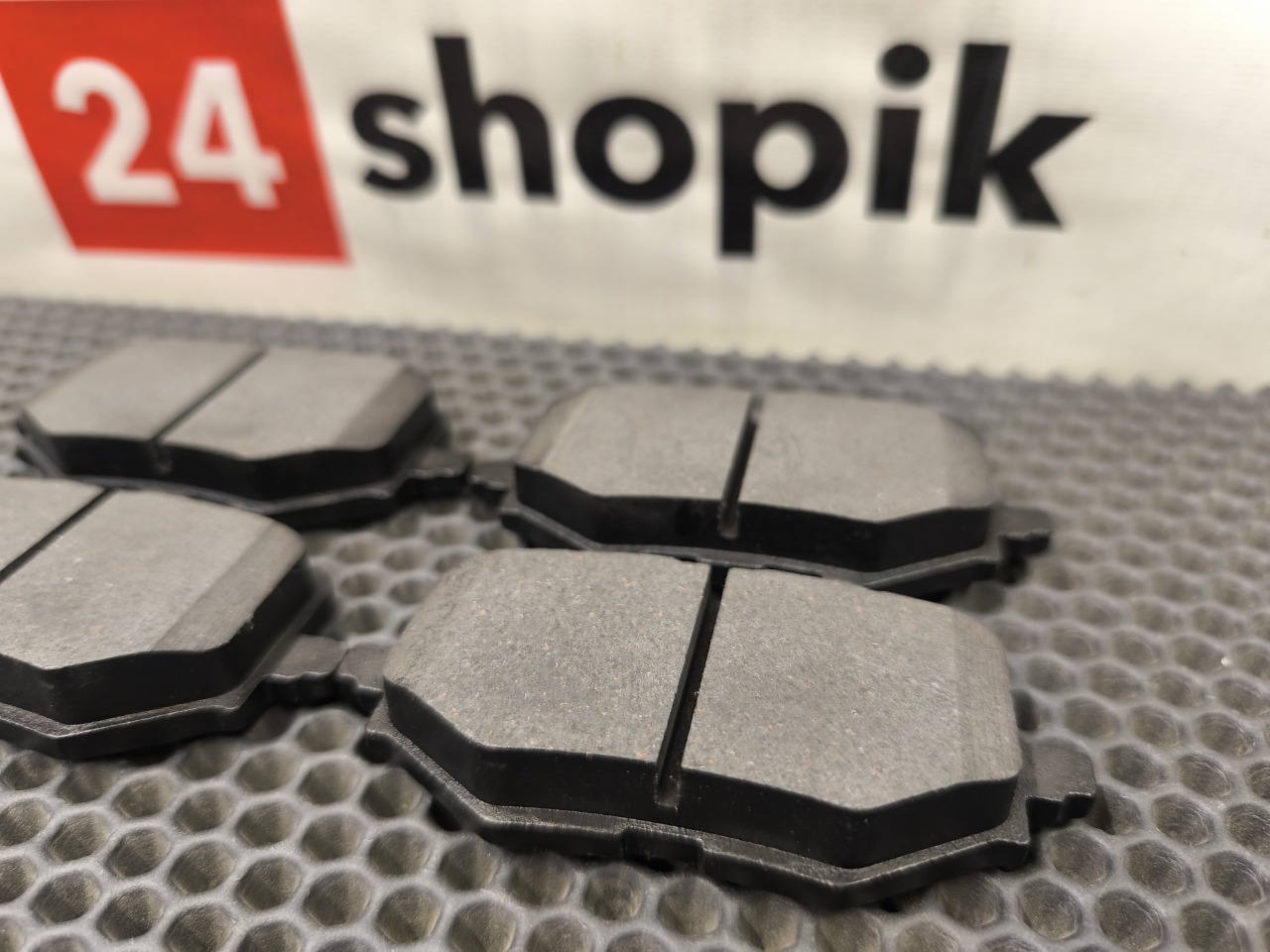 Тормозные колодки, 4500 рублей, Красноярск