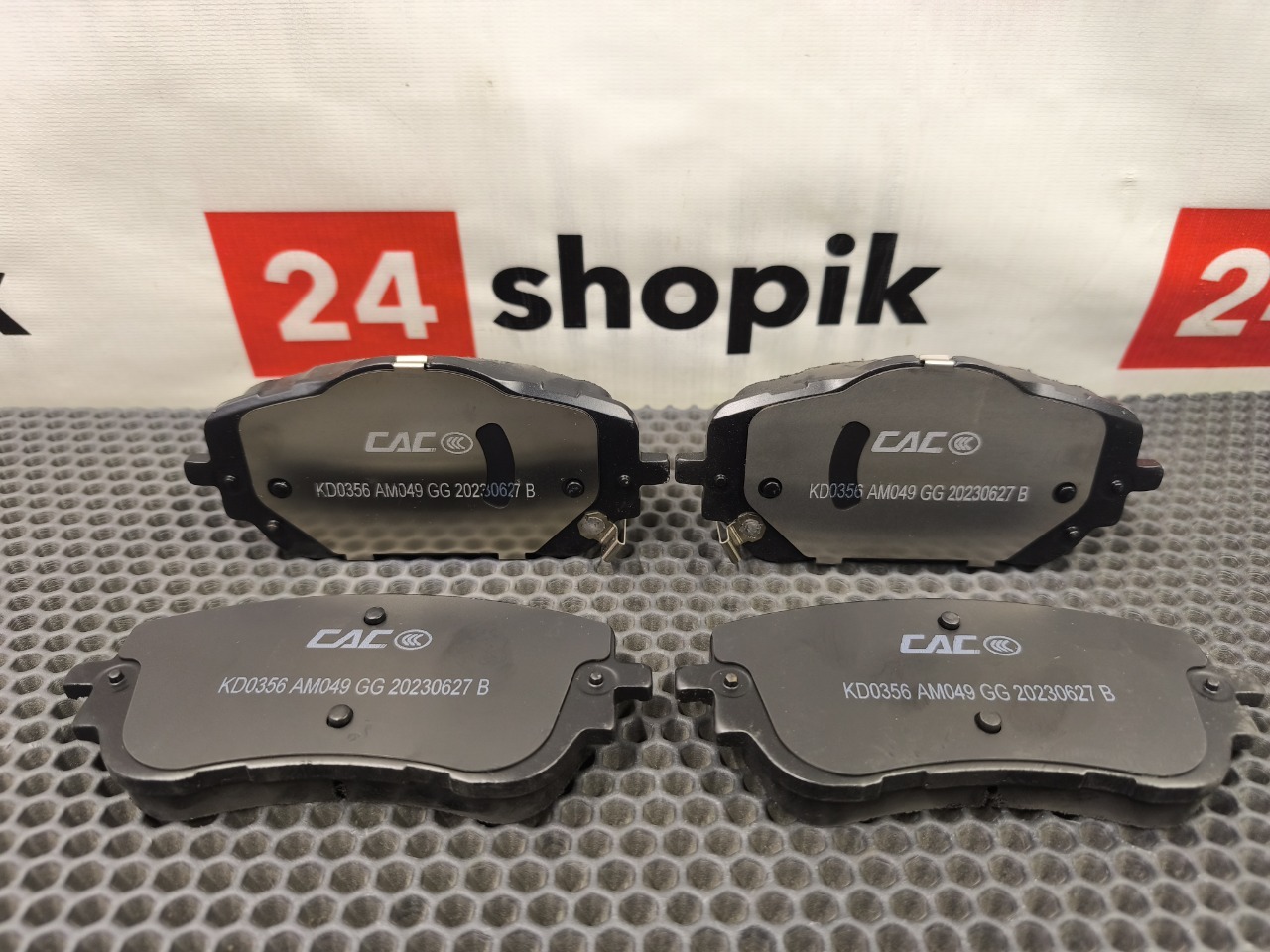 Тормозные колодки, 6000 рублей, Красноярск