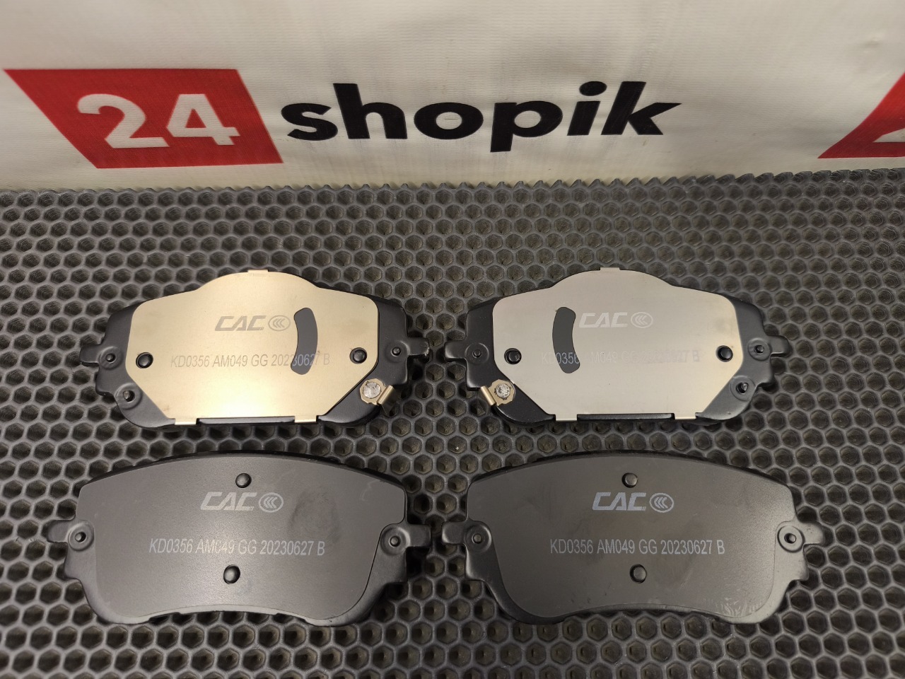 Тормозные колодки, 6000 рублей, Красноярск