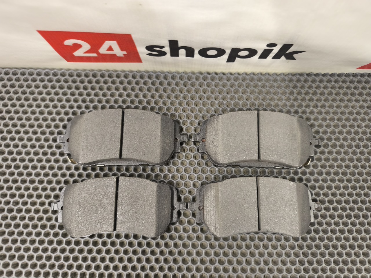 Тормозные колодки, 6000 рублей, Красноярск