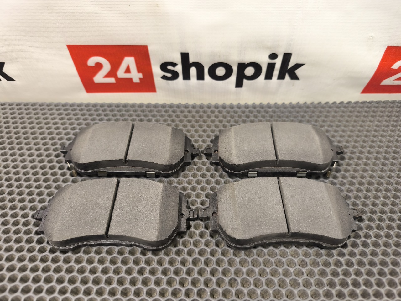 Тормозные колодки, 6000 рублей, Красноярск