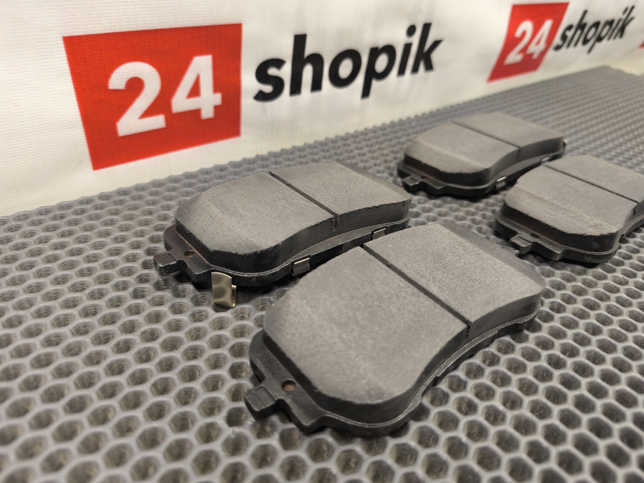 Тормозные колодки, 6000 рублей, Красноярск